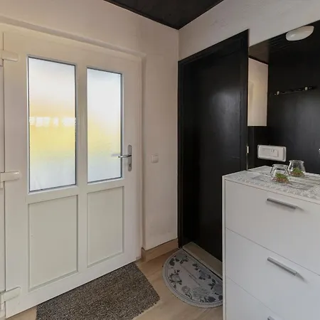 Oddih Ob Krki Apartment
