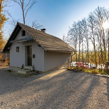 Apartment Oddih Ob Krki Skocjan (Skocjan)