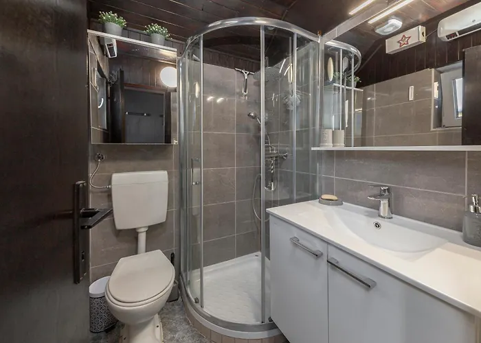 Oddih Ob Krki شقة Skocjan (Skocjan)