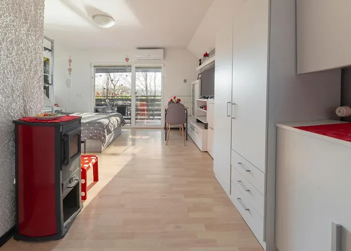 شقة Oddih Ob Krki